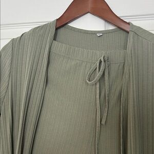Olive Green Ribbed Lounge Set (3 piece set)